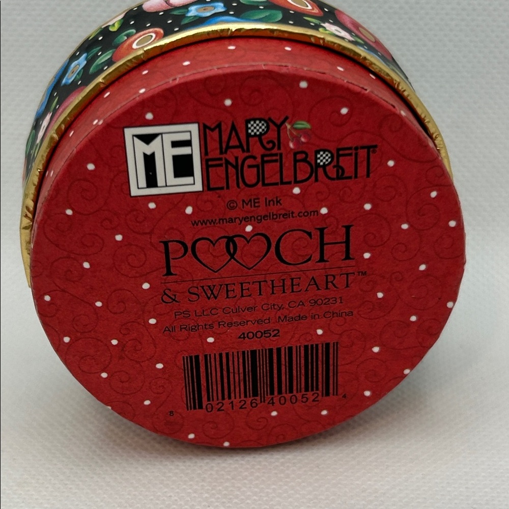 Mary Engelbreit Decorative Round Cardboard Boxes - Picture 8 of 13